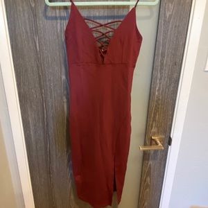 Maroon bodycon with slit in thigh